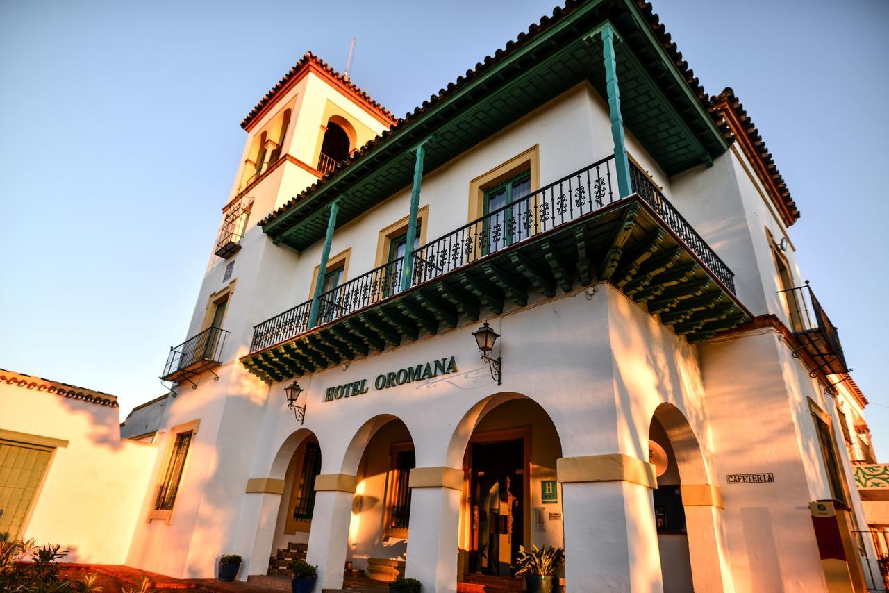 Hotel Oromana Alcalá de Guadaira Dış mekan fotoğraf